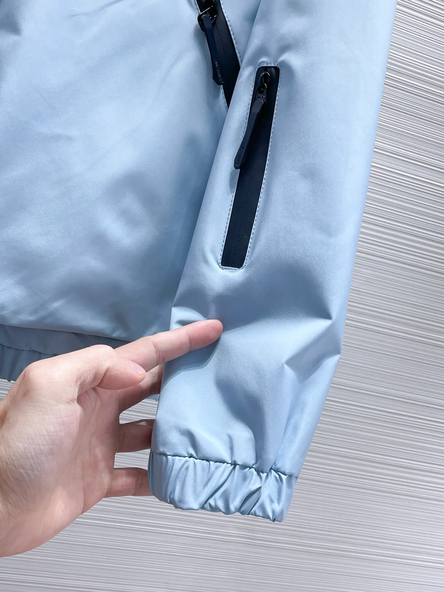 Same Style， ， 2026 New Arrival ， Original Premium Breathable ， ， ， Quality。 ， Sizes：M～3XL，